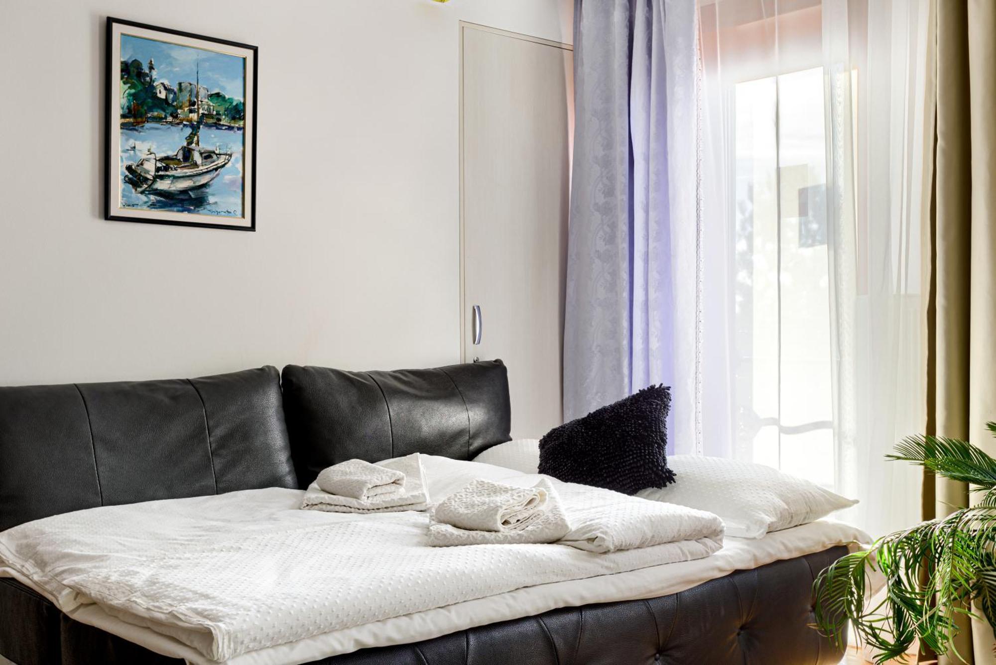 La Conac Apart otel Arad Dış mekan fotoğraf